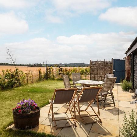 Linseed Barn- Stamford Holiday Cottages מראה חיצוני תמונה