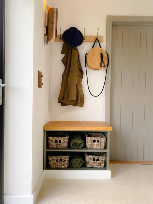 Linseed Barn- Stamford Holiday Cottages מראה חיצוני תמונה