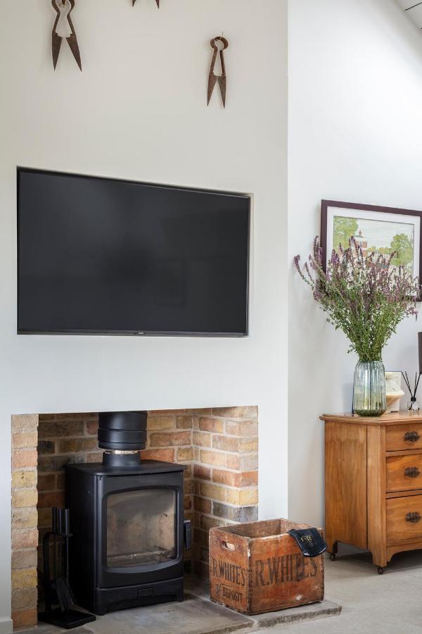 Linseed Barn- Stamford Holiday Cottages מראה חיצוני תמונה